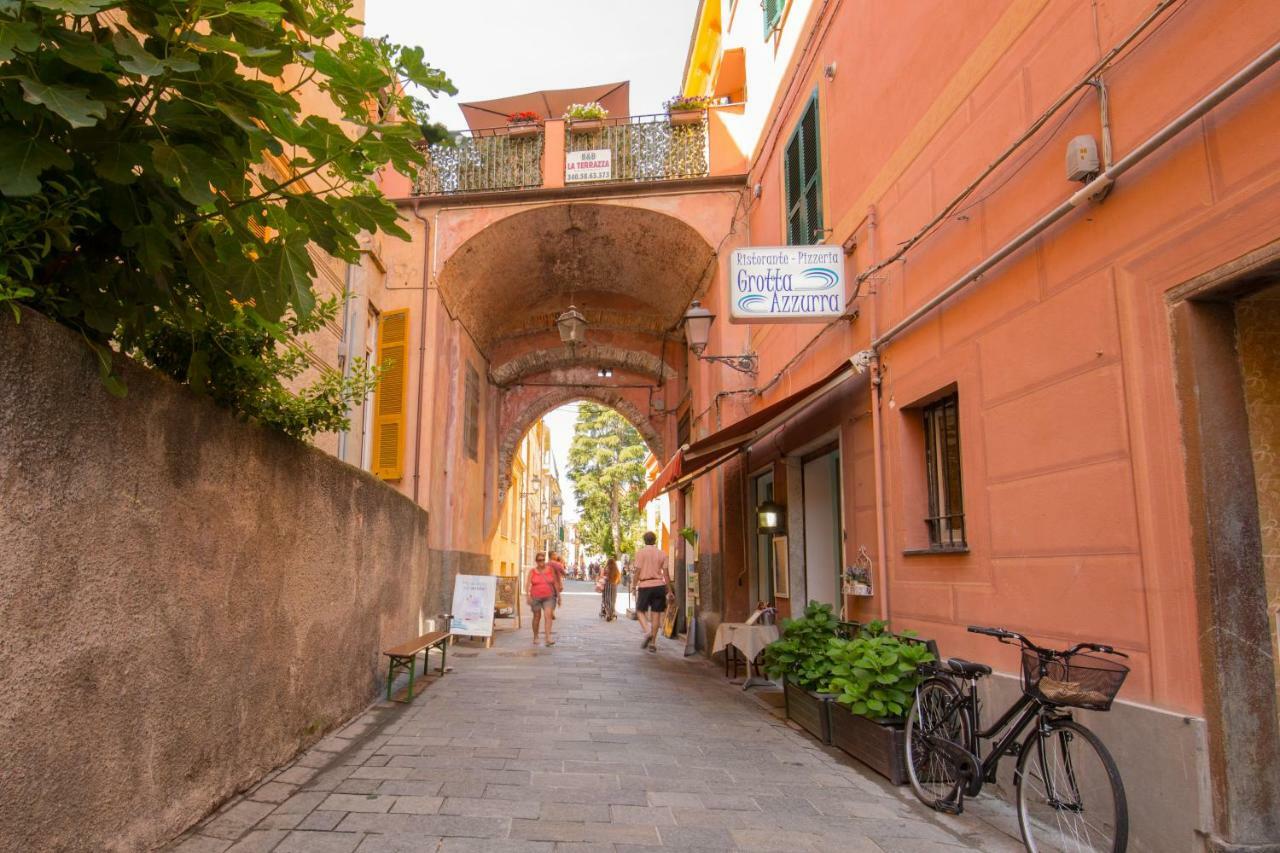 Bed and Breakfast La Terrazza Варацце Екстер'єр фото